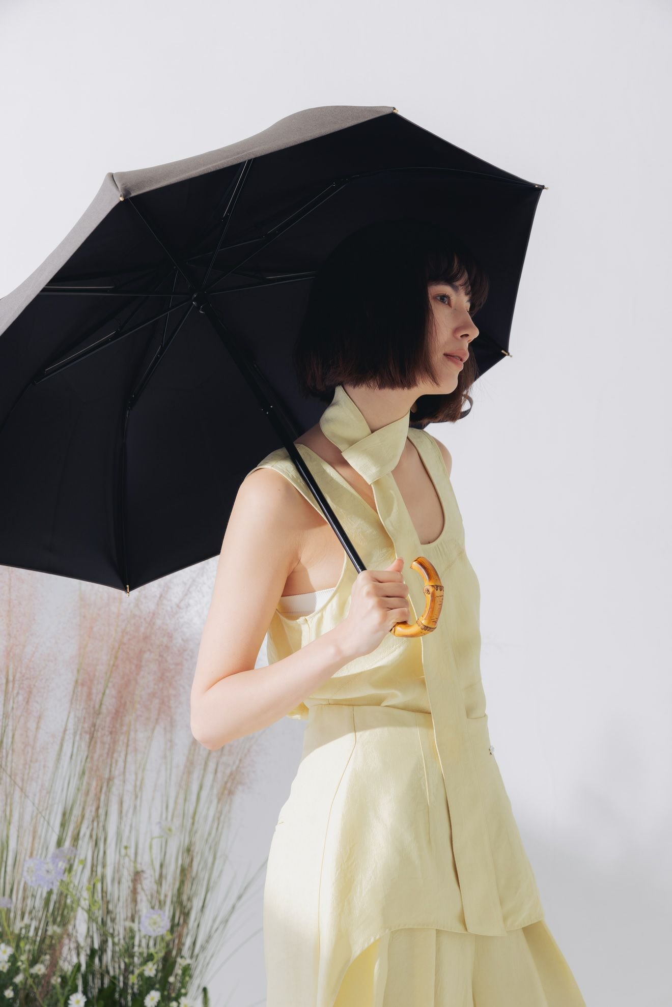 完全遮光日傘 UV100%カット 2段EASY 折りたたみ日傘 シャンブレー