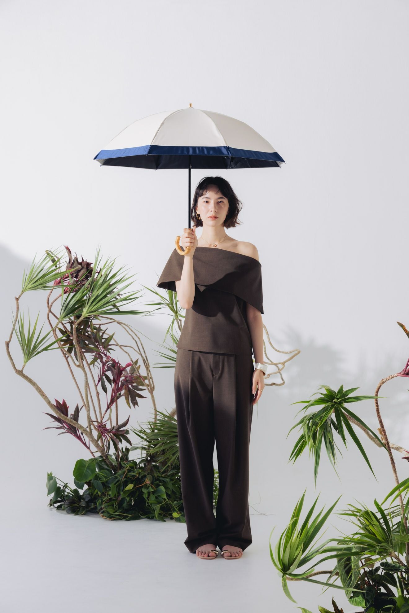 折りたたみ日傘 一覧｜完全遮光日傘のuntule(アントゥーレ)【公式】