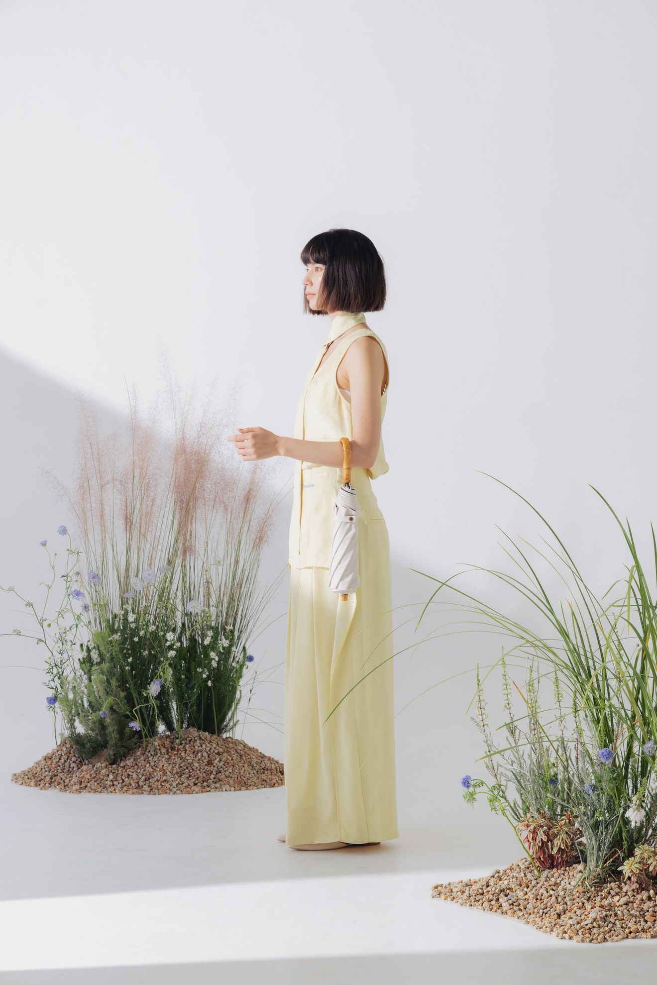 完全遮光日傘 UV100%カット 2段EASY 折りたたみ日傘 ワンカラー