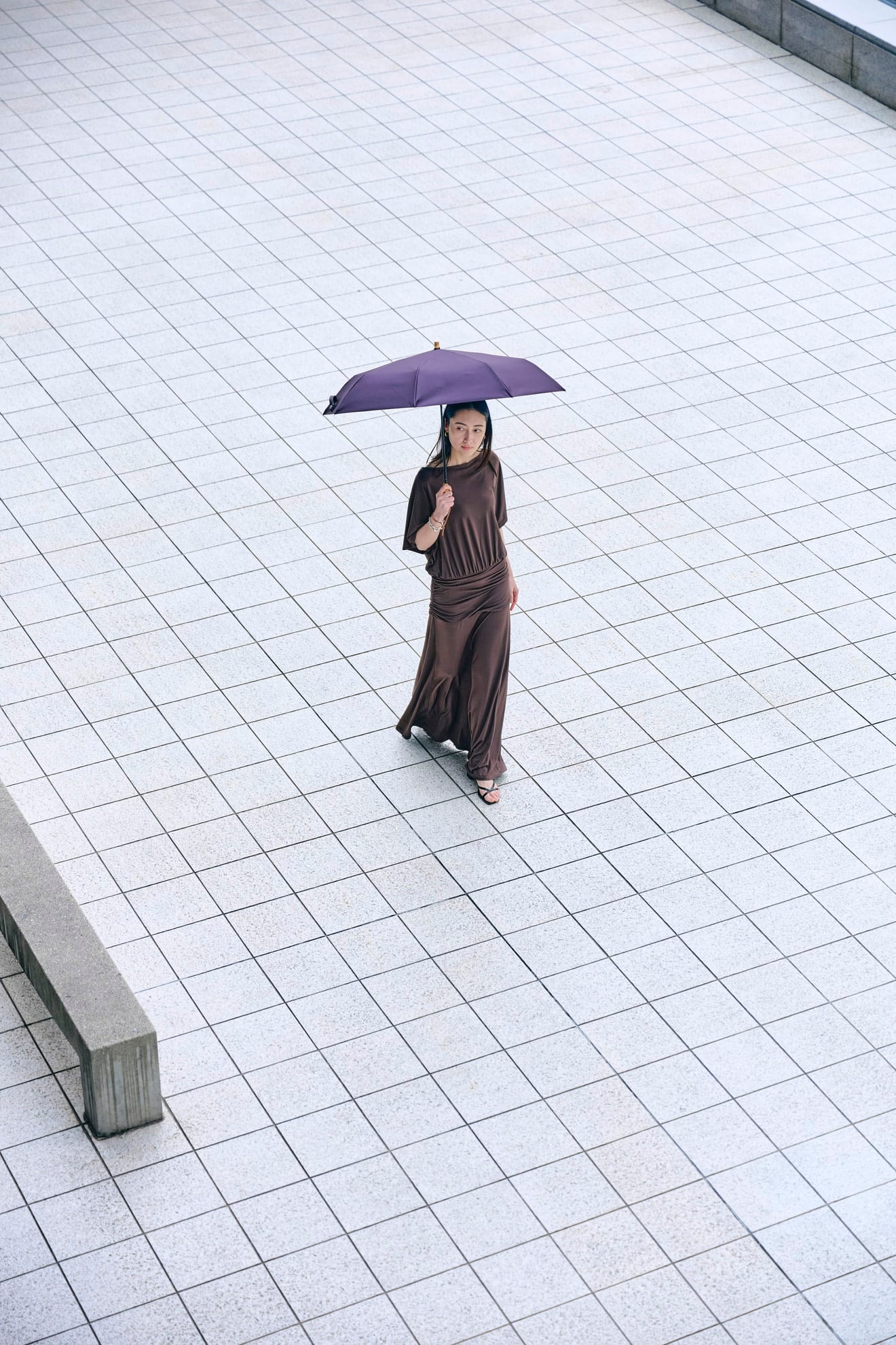 完全遮光日傘 UV100%カット 3段EASY 折りたたみ日傘 ニュートラル