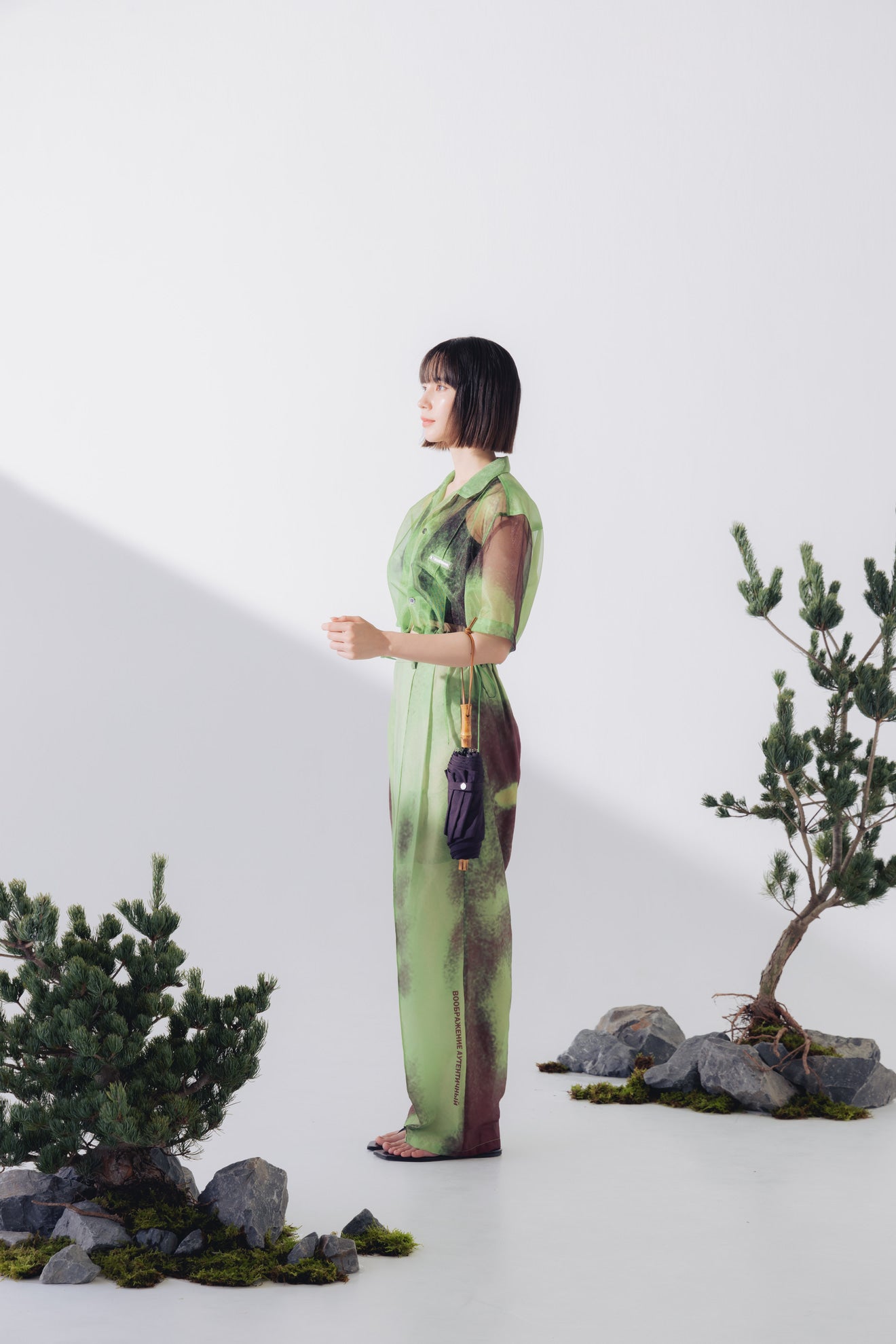 完全遮光日傘 UV100%カット 3段EASY 折りたたみ日傘 ニュートラル