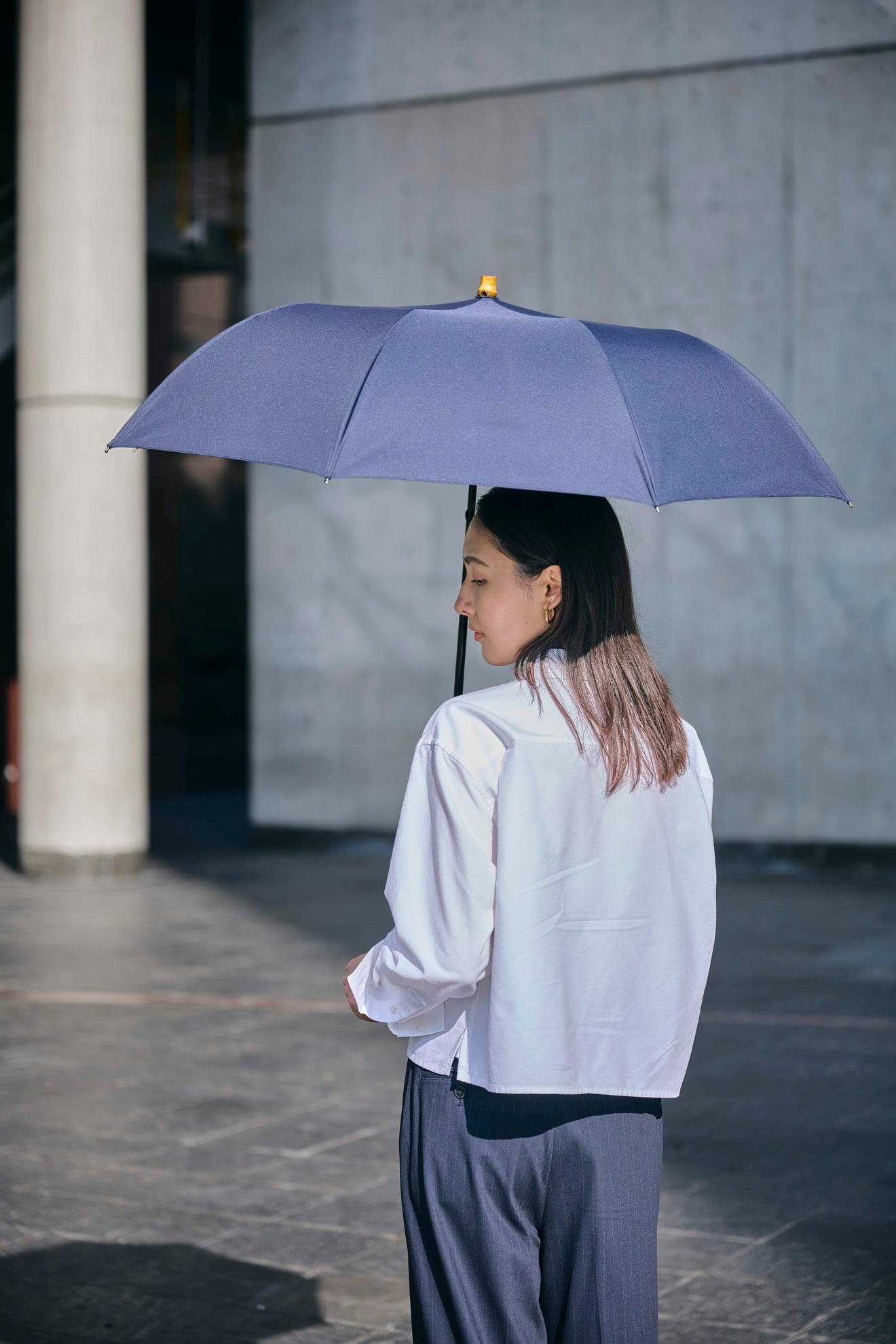 完全遮光日傘 UV100%カット 2段EASY 折りたたみ日傘 ニュートラル