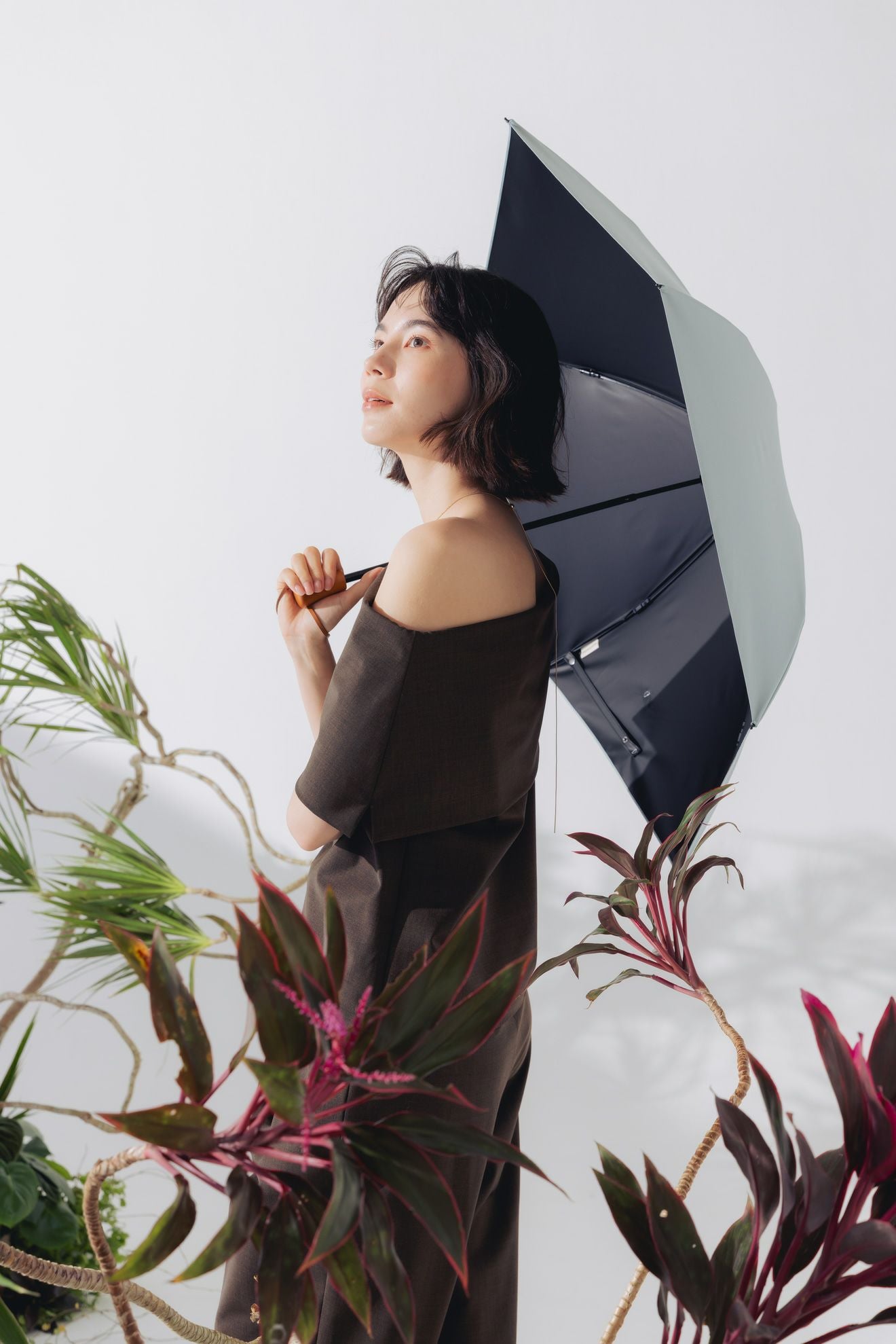 完全遮光日傘 UV100%カット 3段ミニ 折りたたみ日傘 ワンカラー